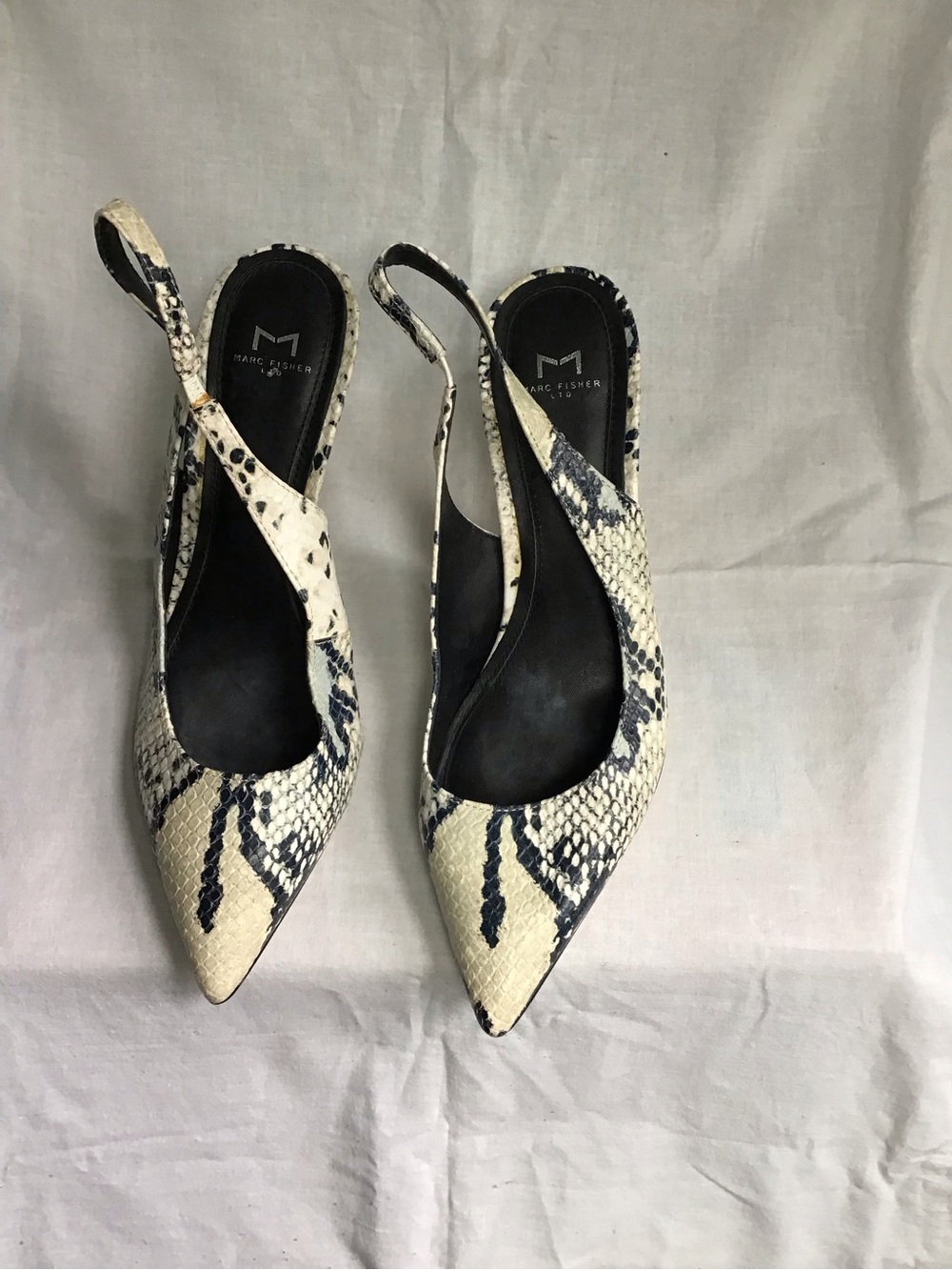 Marc Fisher Ivory and Black Snake-Print Slingback Pointed Heels Sz 7
